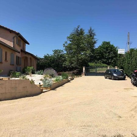 Appartement 55M2 En Beaujolais & Enedis A 15 Min Saint-Germain-Nuelles Buitenkant foto