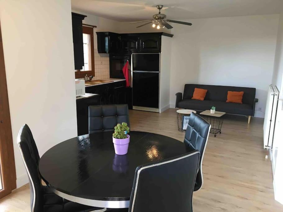 Appartement 55M2 En Beaujolais & Enedis A 15 Min Saint-Germain-Nuelles Buitenkant foto